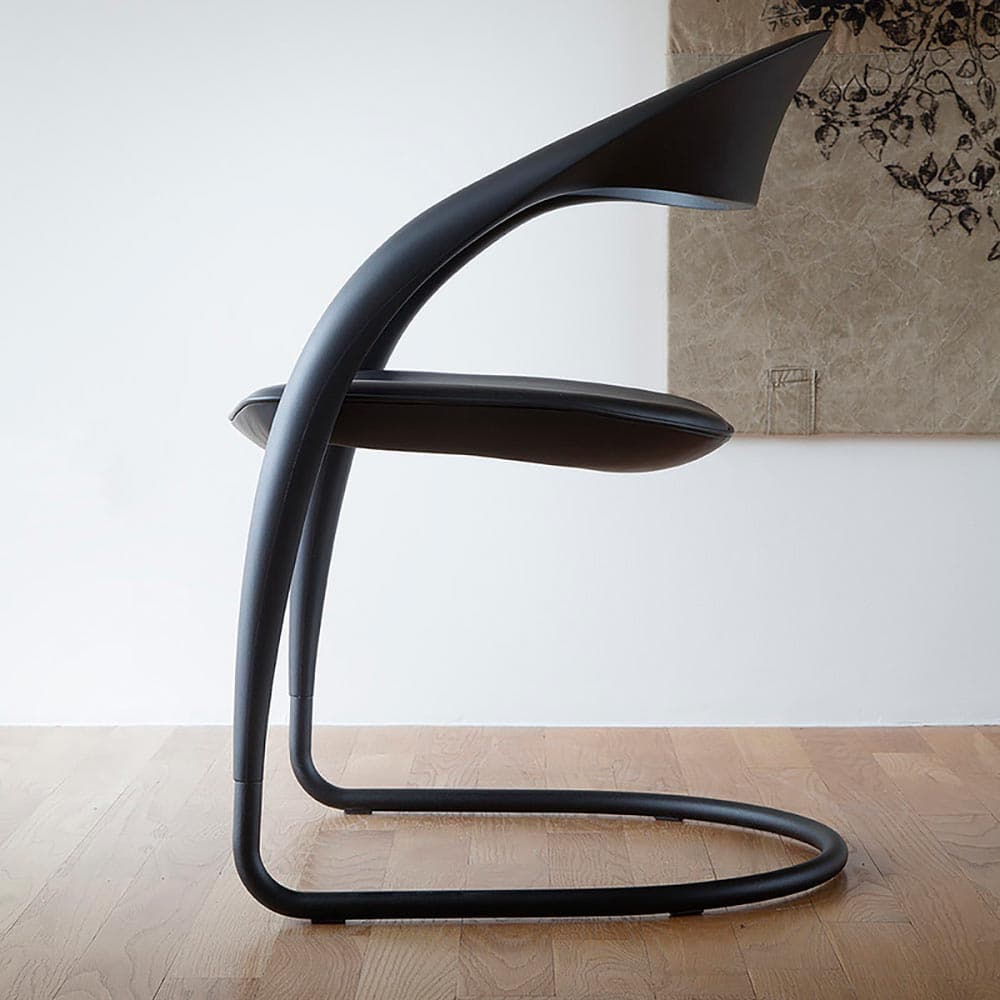 Clou Armchair by Tonon