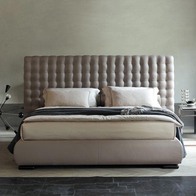 Chocolat Double Bed by Twils