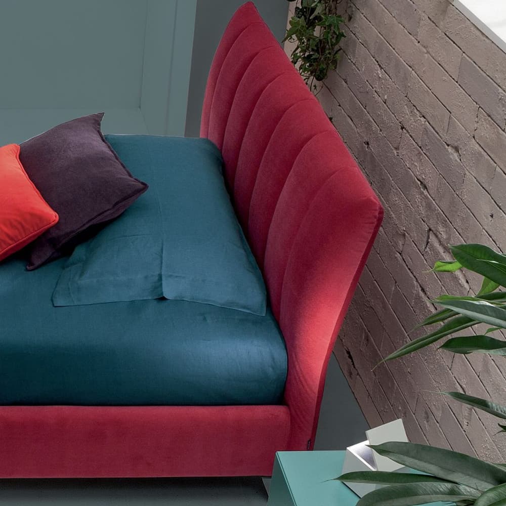 Thomas Barre Single Bed by Twils