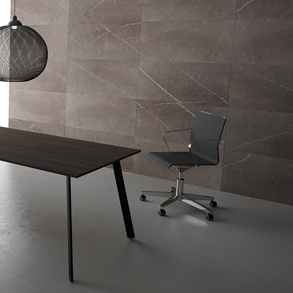 Evo Plus Task Chair by Uffix