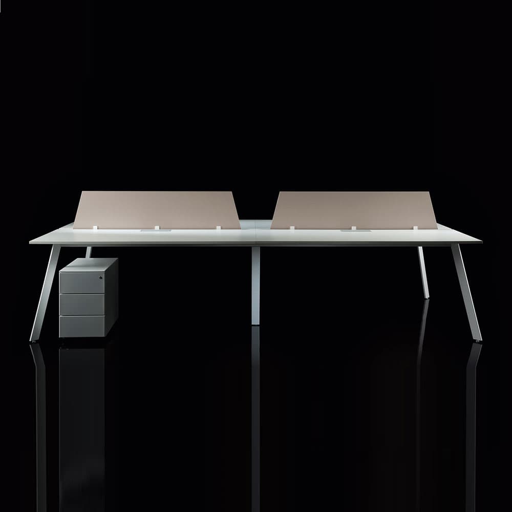 Ray Operative Desk by Uffix