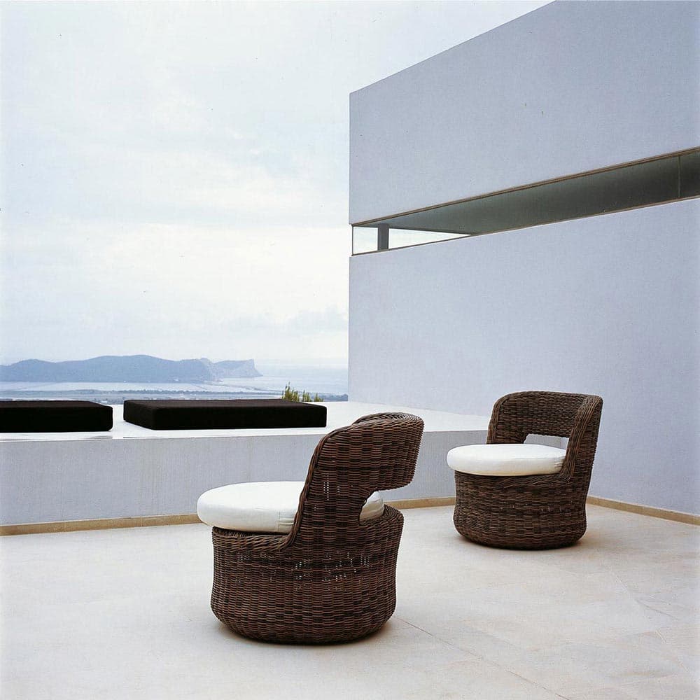 Agora Outdoor Armchair by Unopiu