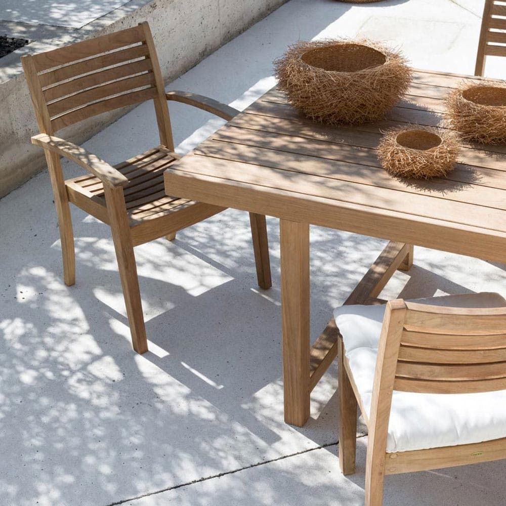 Chelsea Stackable Outdoor Armchair by Unopiu