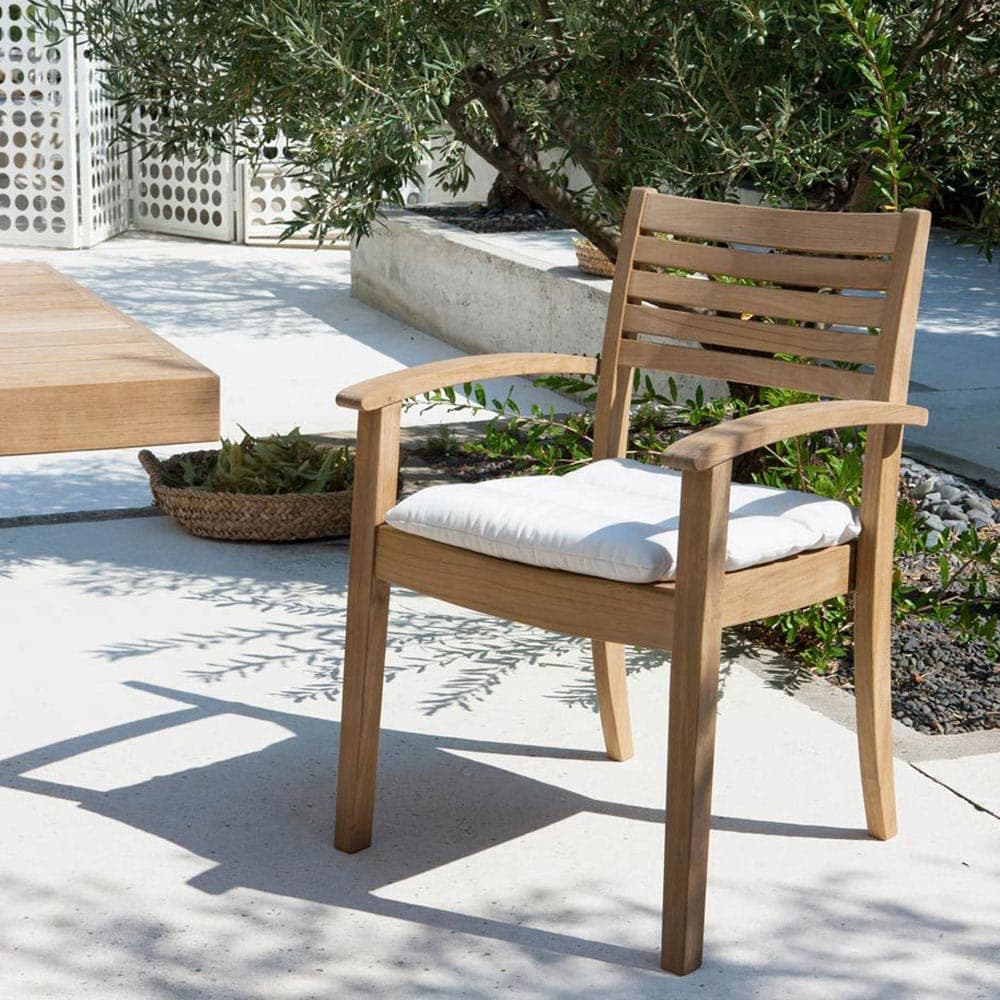 Chelsea Stackable Outdoor Armchair by Unopiu