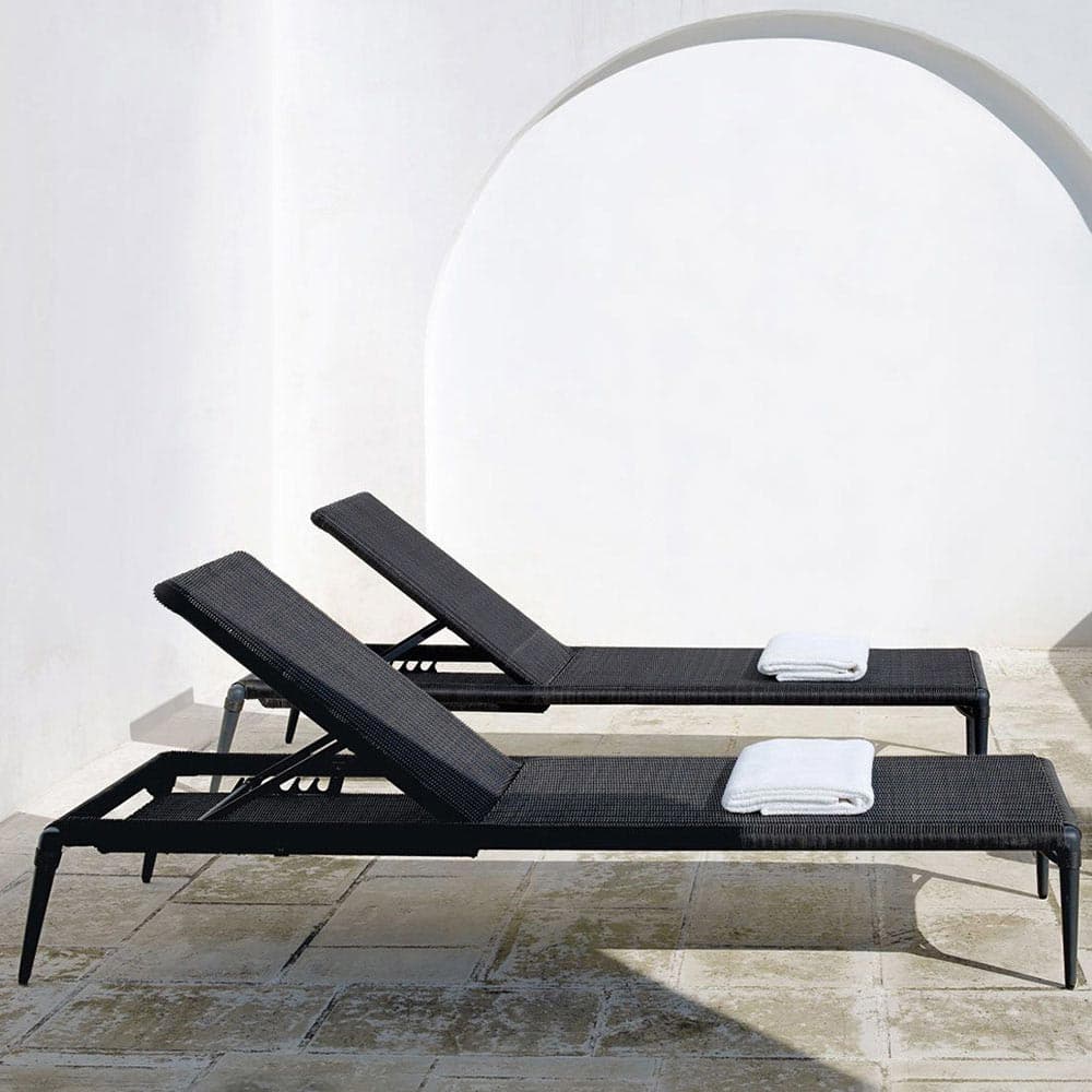 Experience Sun Lounger by Unopiu