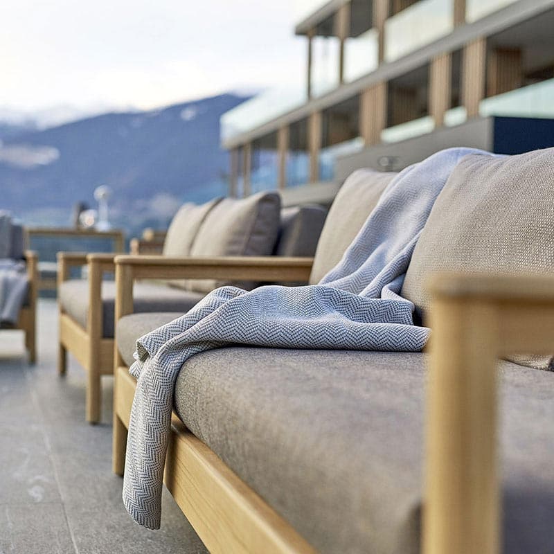 Bali Outdoor Sofa by Varaschin