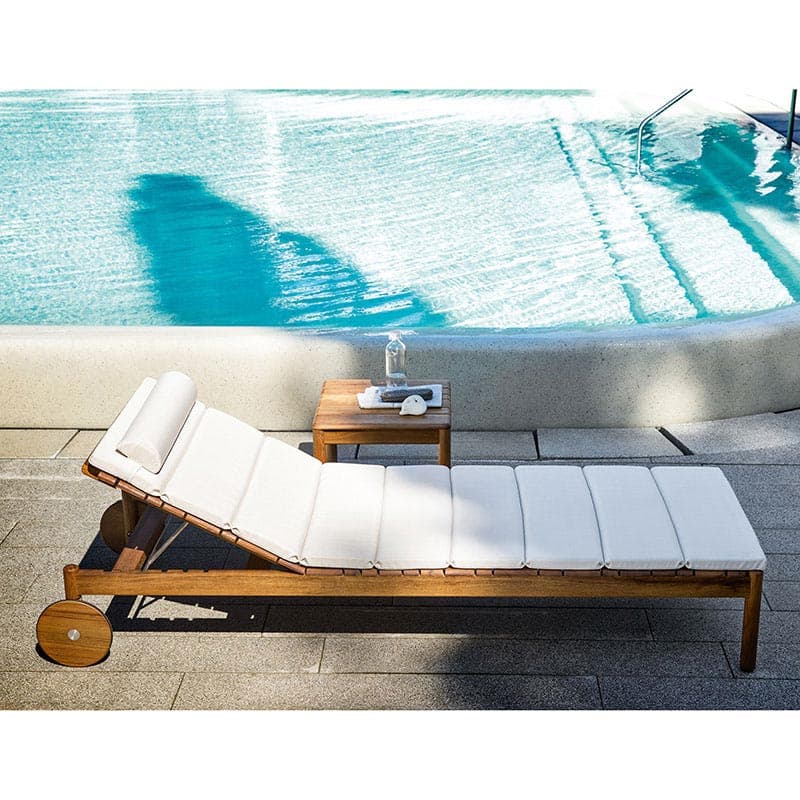 Barcode Sun Lounger by Varaschin