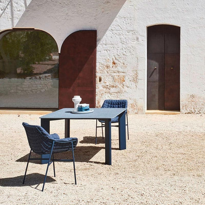 Plinto Outdoor Table by Varaschin