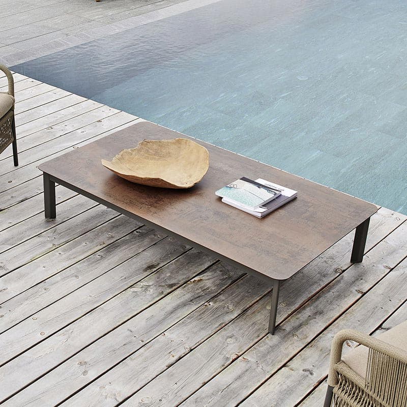 System Outdoor Coffee Table by Varaschin