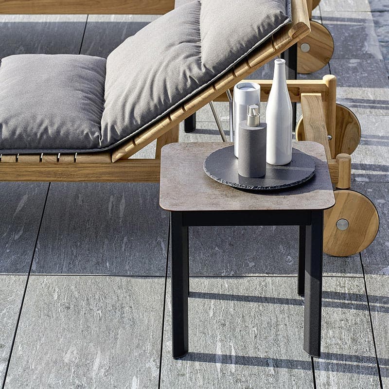 System Outdoor Coffee Table by Varaschin