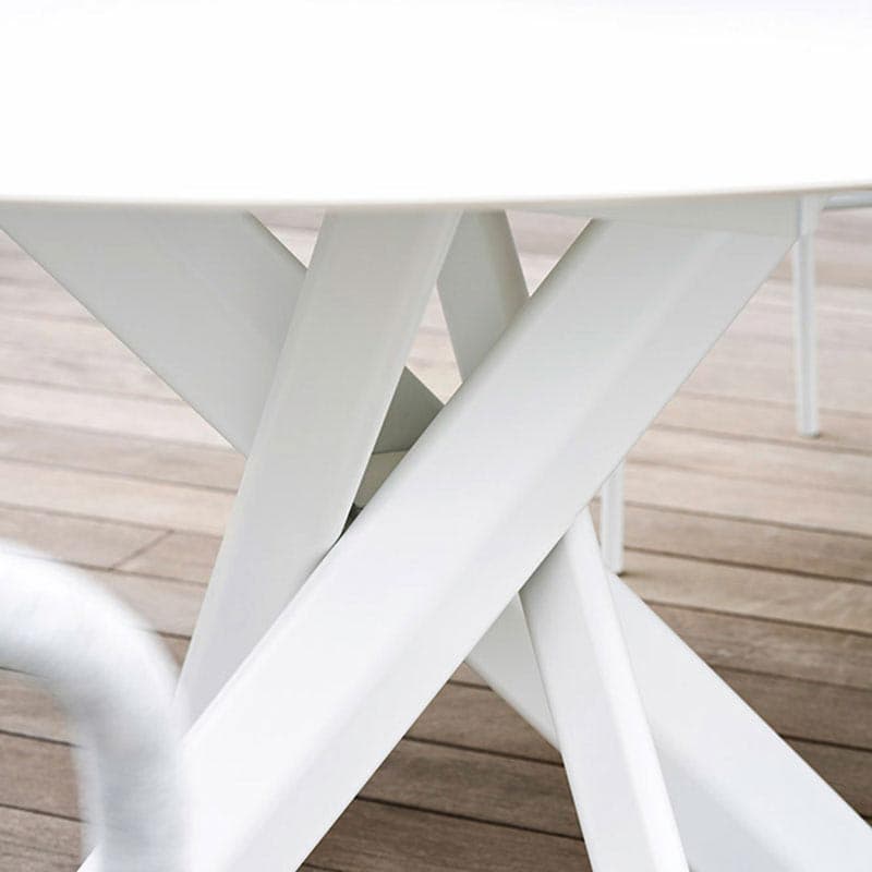 System Star Outdoor Table by Varaschin