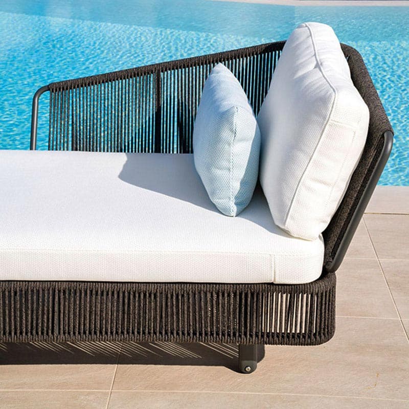 Tibidabo Dormeuse Sun Lounger by Varaschin