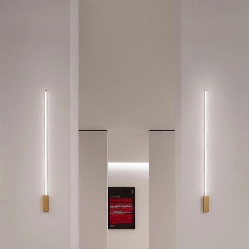 Nominate Wall Lamp by Vesoi