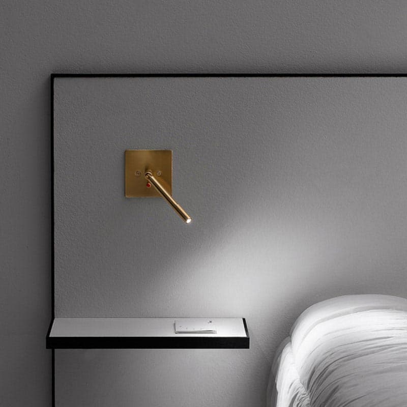 Stylus Wall Lamp by Vesoi