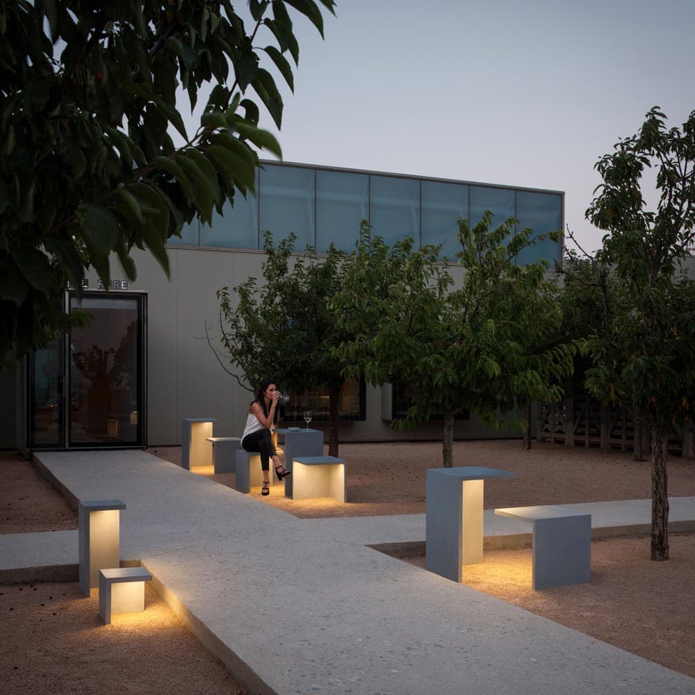 Empty Outdoor Lighting by Vibia