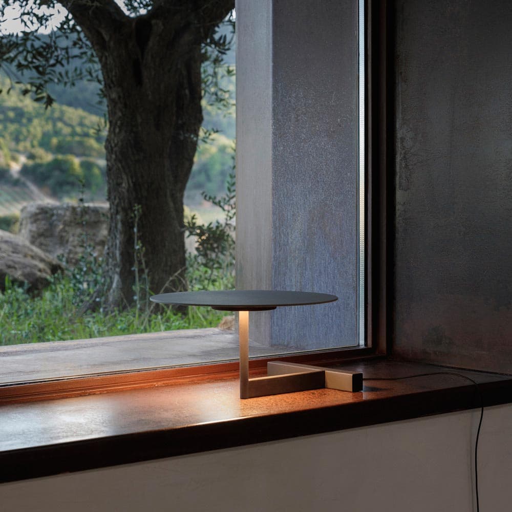 Flat Table Lamp by Vibia