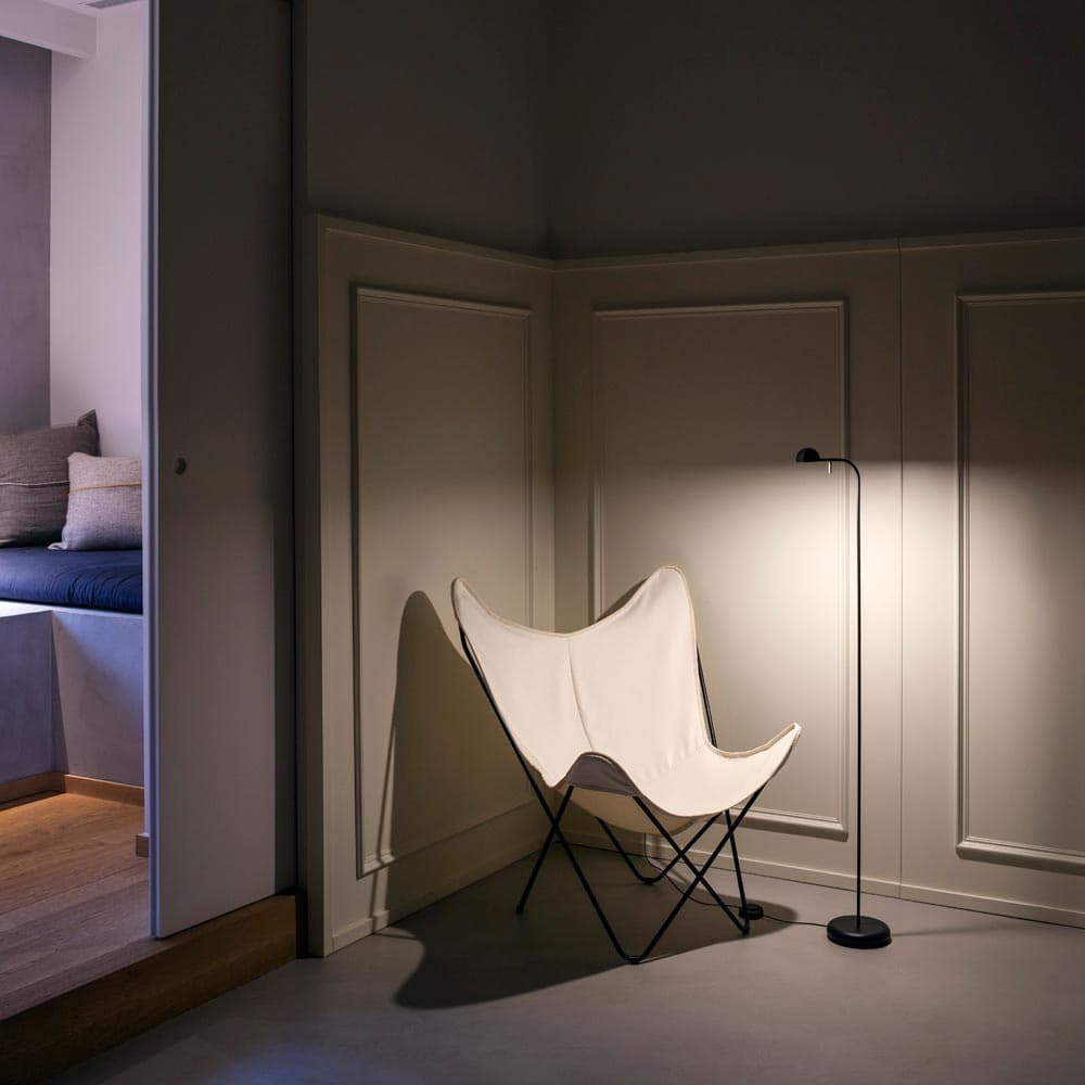 Pin Floor Lamp by Vibia