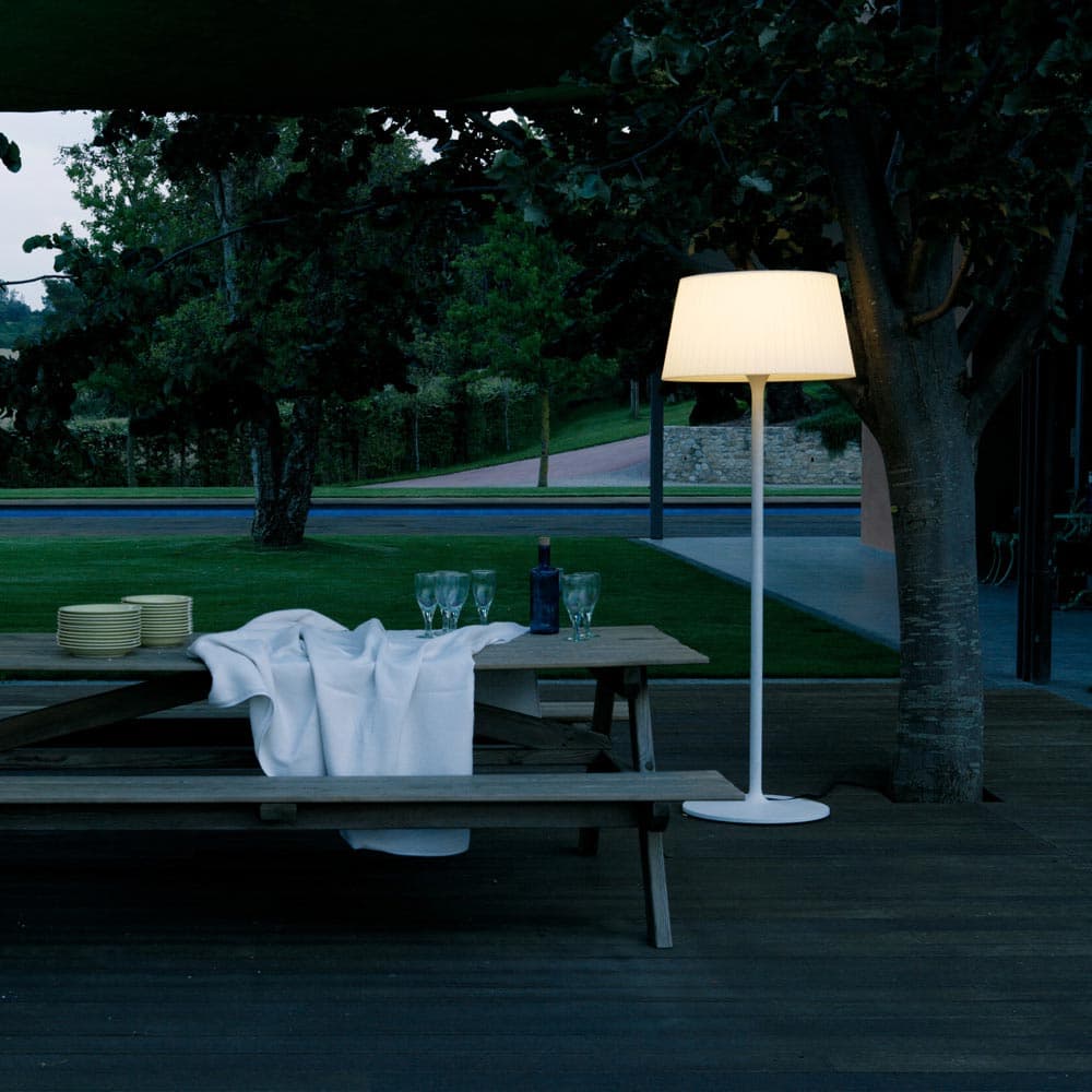 Plis Outdoor Lighting by Vibia