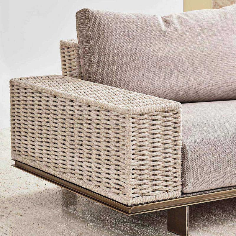 Memphis Sofa by Rugiano