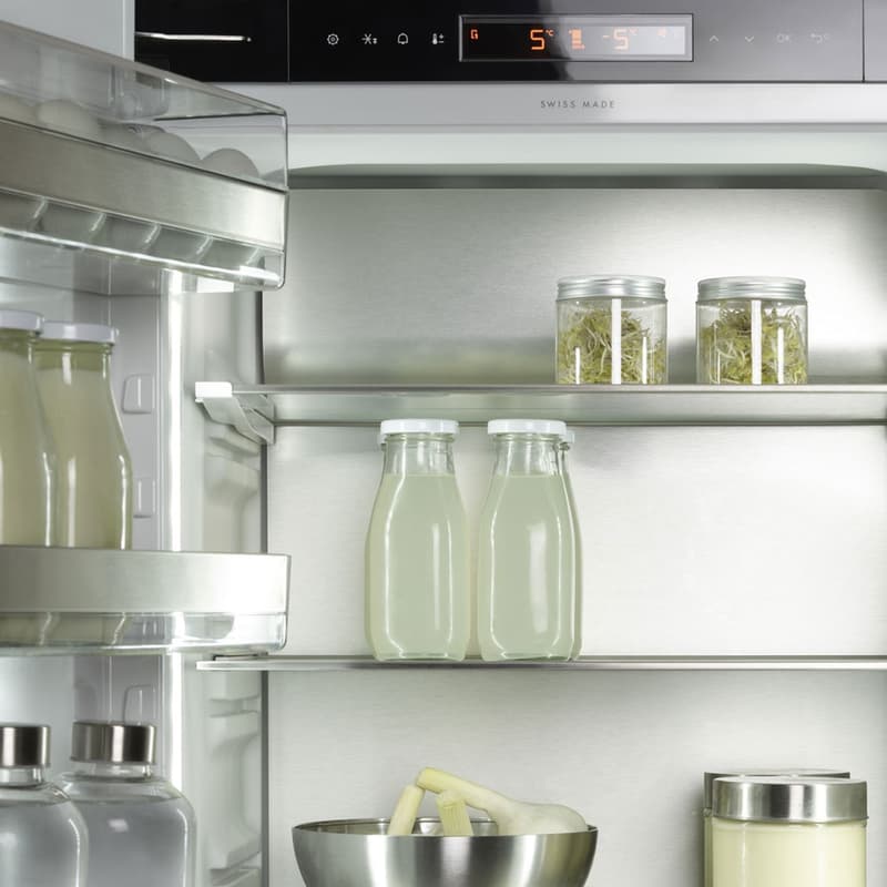 Combicooler V4000 178NI Fridge & Freezer by V-zug