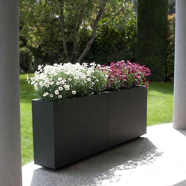 Top Outdoor Planters for Gardens, Patios & Balconies