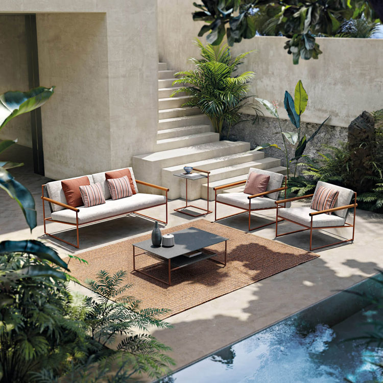 Design Inspiration: Creating A Modern Outdoor Oasis With Contemporary ...